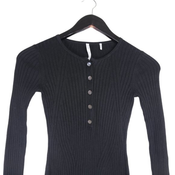 The Group Babaton Ono Longsleeve Waffle-Weave Henley Shirt Size XXS - Picture 2 of 4